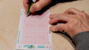 Elfordult a szerencse az ötös lottó játékosaitól, tovább halmozódik a nyeremény