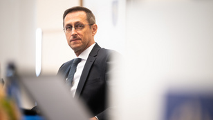 Ígéretet tett Varga Mihály, adókat vezet ki a kormány