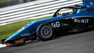 Hamarosan eldől a jövője Molnár Martinnak, akire a topcsatok is felfigyeltek a brit F4-ben