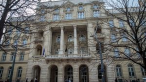 Számos munkavállalójától válhat meg az ELTE kancelláriája karácsonyig