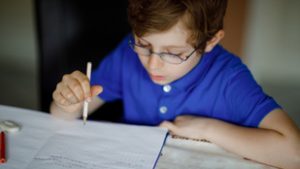 Bűnt követ el az a pedagógus, aki házi feladatot ad az iskolai szünetre?