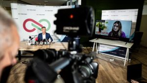 Vogel Evelin: Tudod, mi voltam b**meg? Egy last lady voltam, akit a Péter arcba tiport