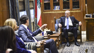 Karnyújtásnyira a tűzszünet a Közel-Keleten