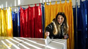 Itt a hivatalos végeredménye a nagy meglepést hozó romániai elnökválasztásnak