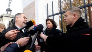 Újra balhézott Magyar Péter egy gyermekotthonnál