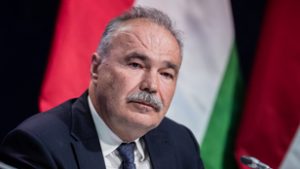 „Fú de demagógia ez, te jó világ” – Az agrárminisztert is felhúzta Magyar Péter