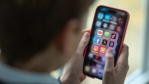 Figyelmeztetnek a kutatók, súlyos következményei lehetnek a fiatalokra a Meta mulasztásának