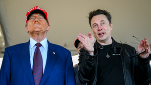 Elon Musk 100 milliárd forintot adott Donald Trump kampányára