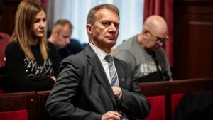 Varju László lemond képviselői mandátumáról, időközi választásra készülhetnek Újpesten és Angyalföldön