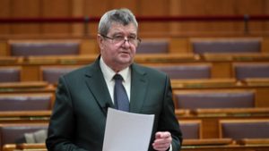Felháborodtak a nyugdíjasok a magyar kormány tisztviselőjének kijelentésén