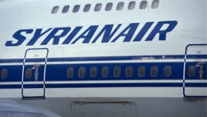 Hont András élesen bírálta a Magyar Hang egyik cikkét és Magyar Pétert is