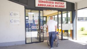 Az orosházi kórház „humánerőforrás-szervezési nehézség miatt” nem fogad sérülteket hétvégente