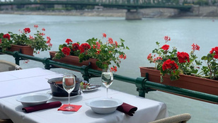 Végleg bezár Budapest ikonikus étterme