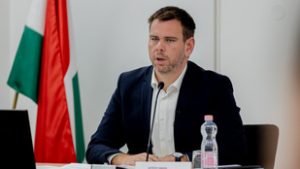 Vitézy Dávid: Kiharcoltuk, hogy a költségvetésben 4,1 milliárd forintos útfelúíjtási keret jöjjön létre