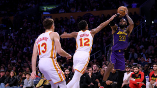 LeBron James megdöntötte Michael Jordan legendás csúcsát