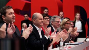 Olaf Scholz újrázna, a szociáldemokraták őt indítják a párt kancellárjelöltjeként
