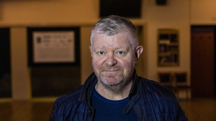 Új ujjat kapott a zalaegerszegi színház előadás közben megsérült igazgatója