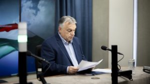 Üzent a „károgóknak” Orbán Viktor, aztán az egyik minisztérium publikálta a számokat