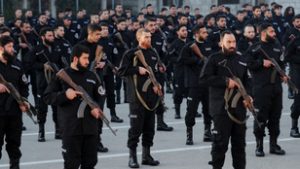 Komoly iszlám tanokkal tartanak rendet a frissen verbuvált szíriai rendőrkadétok között