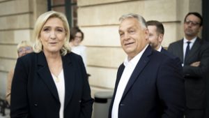 Politico: Orbán Viktor és Marine Le Pen nagy dobásra készül Madridban