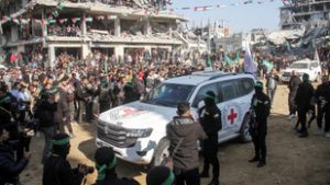 Újabb túszokat engedett szabadon a Hamász