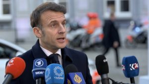 Többen is tárgyalnának Donald Trumppal, de Emmanuel Macron már válaszlépéseket fontolgat