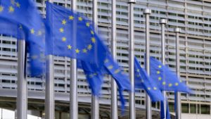 Korrupciógyanú: teljesen átláthatatlan lehet az uniós támogatási rendszer