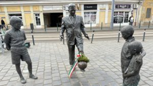 Mivé korcsosult 65 év alatt gyönyörű játékunk, a futball?!