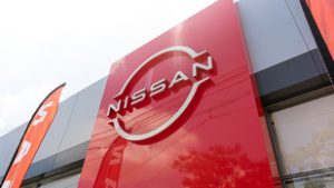 Nagyon félrement a Nissan reklámja Stohl Andrással és Ganxsta Zolee-val, felháborodtak a nőjogi szervezetek