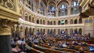 Emelik a hadigondozottak és a politikailag meghurcolt személyek járandóságát Magyarországon