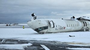 11,5 millió forintnyi kártérítést ajánlott fel a Delta Airlines a fejre állt gép minden utasának