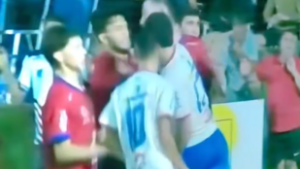 Bokszmeccsen nem látni akkor kiütést, mint a dél-amerikai futballmeccsen – videó