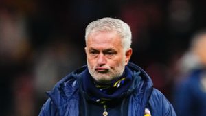 Kiderült, milyen büntetést kapott a rasszizmussal megvádolt José Mourinho