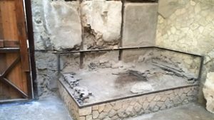 Újraírja Pompeji katasztrófáját az üveggé vált agy
