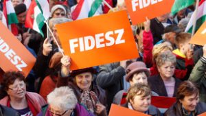 Iránytű Intézet: a Fidesz veszített bázisából, a nyugdíjasok és a legszegényebbek mégis rá szavaznának