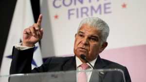 Panama elnöke hazugsággal vádolta Donald Trumpot