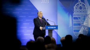 Orbán Viktor az egészpályás letámadással visszavette a kezdeményezést?