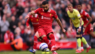 Szoboszlai Dominik lecserélése után fordított, a bajnoki cím kapujába lépett a Liverpool