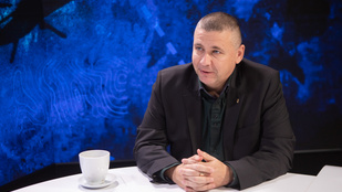 Megszólalt Ruszin-Szendi Romulusz, elmondta, minek gondolja a tb-támogatott zsírleszívását