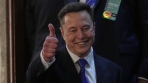 Elon Musk a Pentagonba utazik, hogy meghalgassa a Kína elleni haditerv részleteit