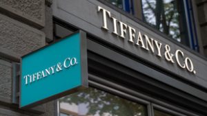 Csaknem egy millió dollárt érő ékszereket nyelt le egy férfi Floridában