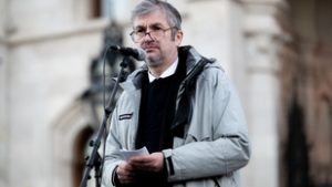 Hadházy Ákos képeket osztott meg Matolcsy Ádám feleségének luxuséletéről