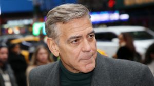 „Dobta őt, mint egy kutyát” – Donald Trump nekiment George Clooney-nak