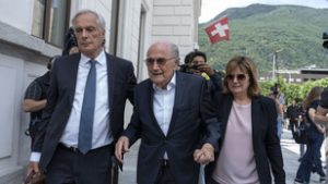 Ismét felmentették a FIFA és az UEFA korábbi elnökét, Blattert és Platinit
