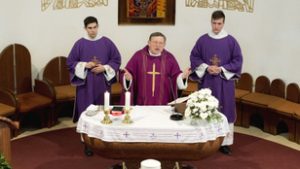 „Gyógyító büntetésként” országosan eltiltottak a hivatásától egy győri lelkészt