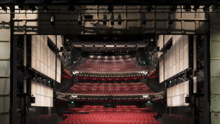 Üzent a Magyar Színházi Társaság a világnap alkalmából