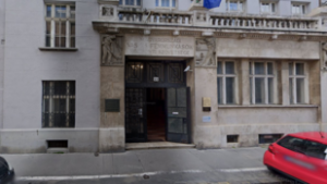 Kirúgták a szakszervezeti titkárt, tüntetést szerveznek Pápán