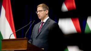 Váratlan vendég érkezhet a Kormányinfóra - Az Index közvetítése Gulyás Gergely és Vitályos Eszter tájékoztatójáról