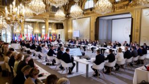 Párizsban döntöttek az oroszok elleni szankciókról