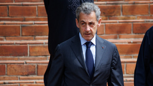 Nagy bajban van Nicolas Sarkozy, akár hét éves börtönbüntetést is kaphat